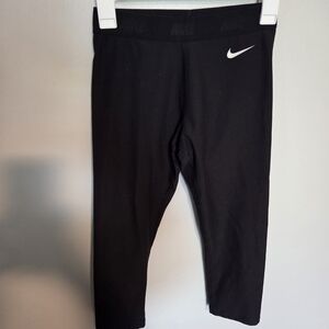 Nike Womens Black Ankle Leggings with White Swoosh